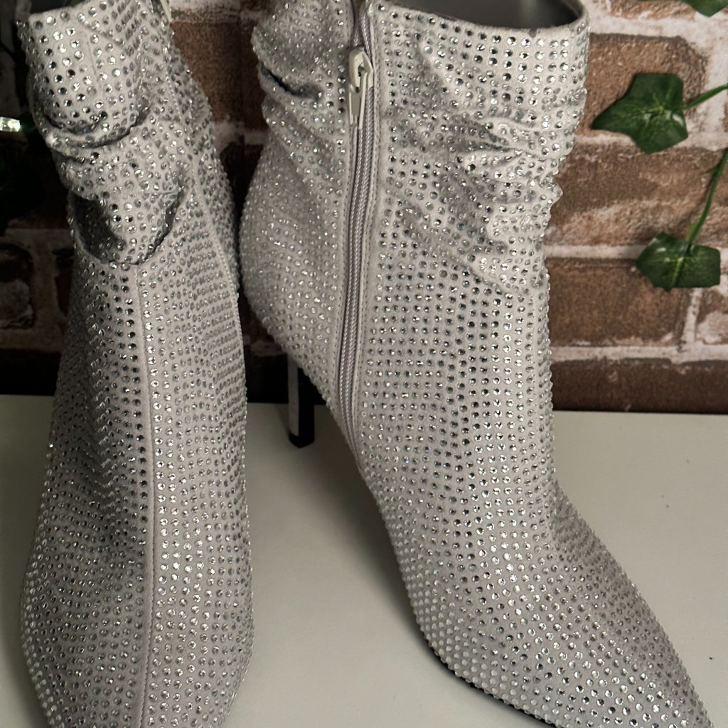 Nine West Women's Silver Dazzle 2 Crystal Slouch Ankle Boots, Size 9 1/2